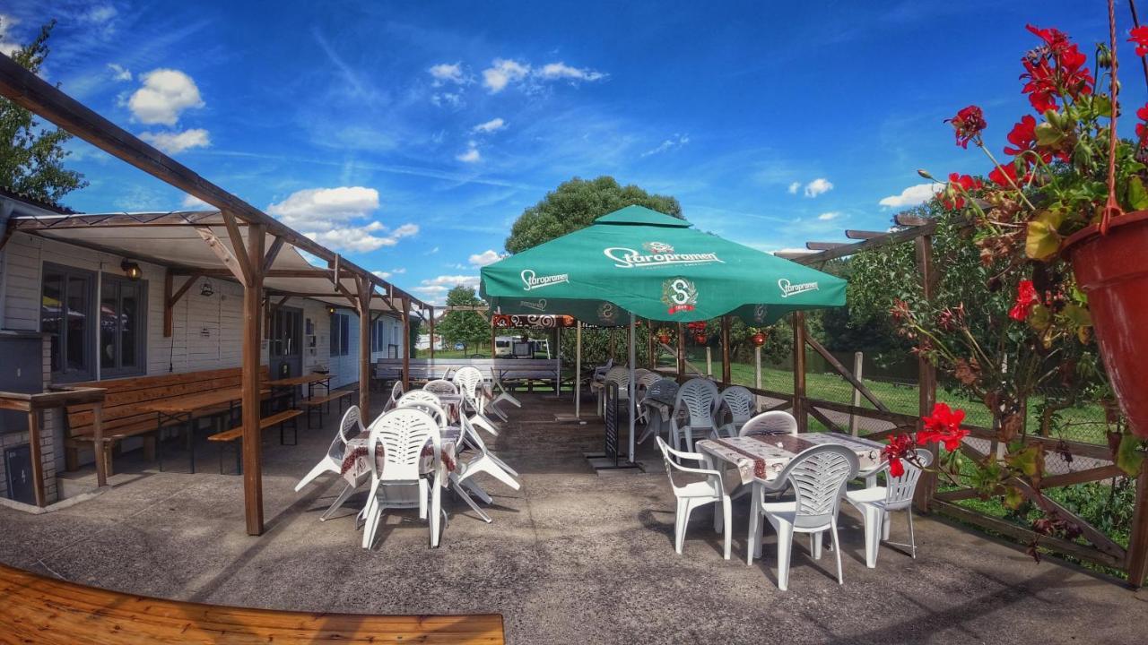 Camping Prima Tyn nad Vltavou Exterior photo